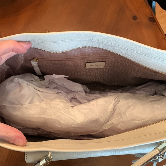 NWT! Kate Spade Longacre Court Tote - Picture 6 of 9